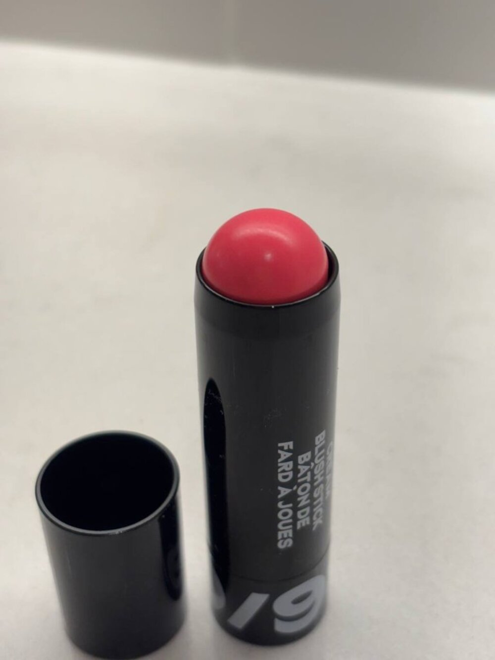 New 19/99 Beauty Cream Blush Stick in Tuti